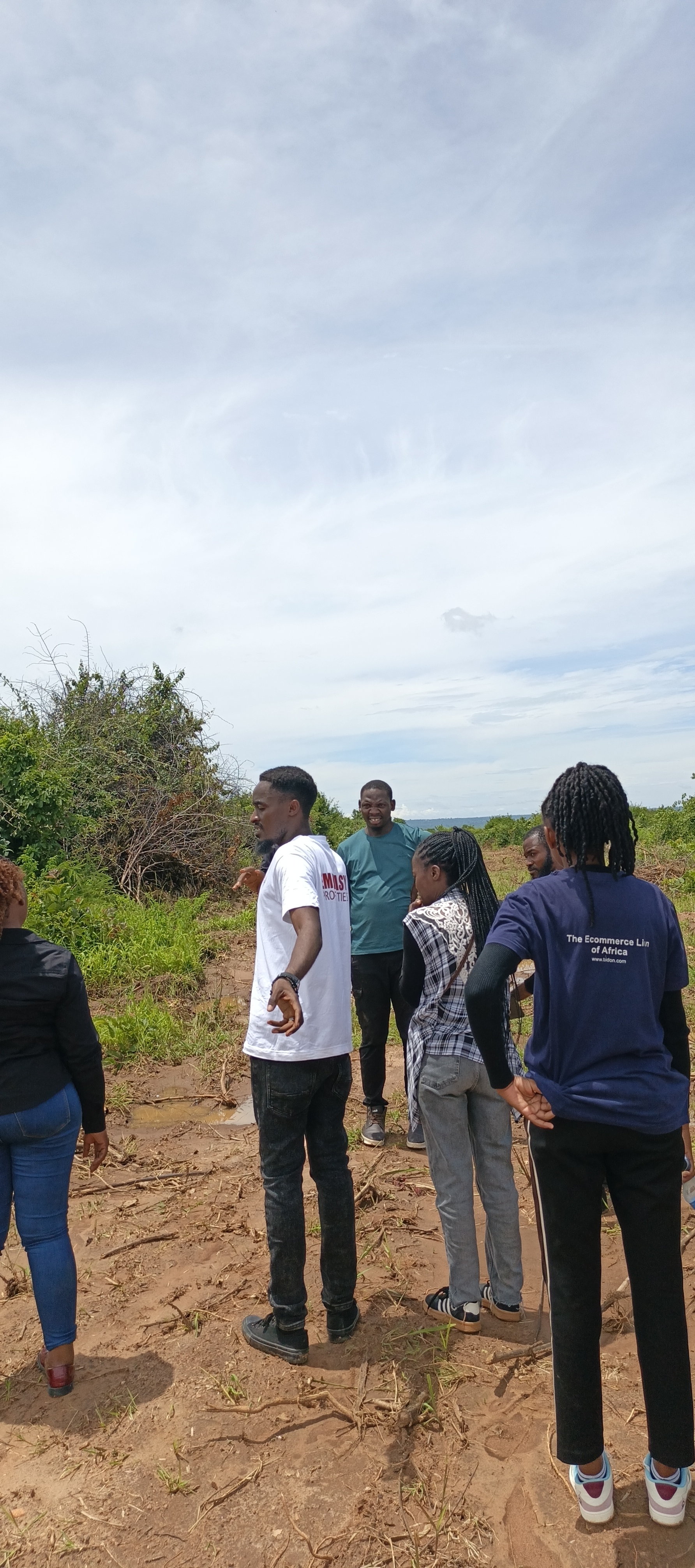 Plots For Sale Near 10 Miles Mungule Area